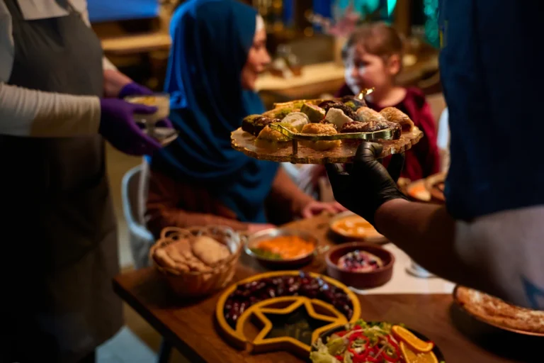 HALAL FOOD IN GREECE / ATHENS WITH SHISHA